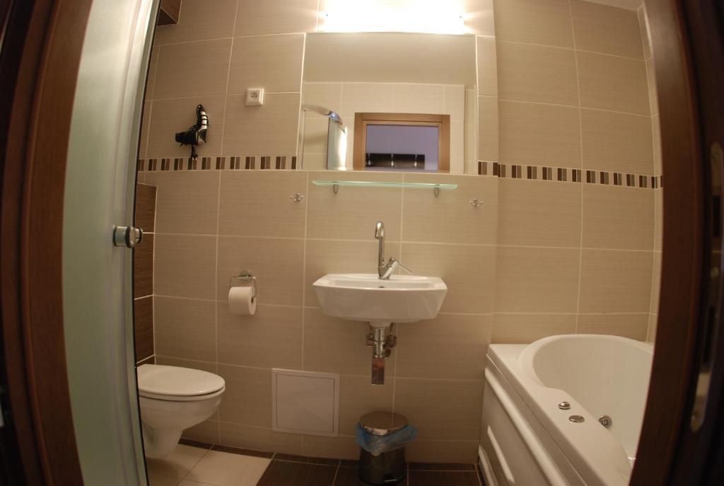 Alex Pension Prešov Esterno foto
