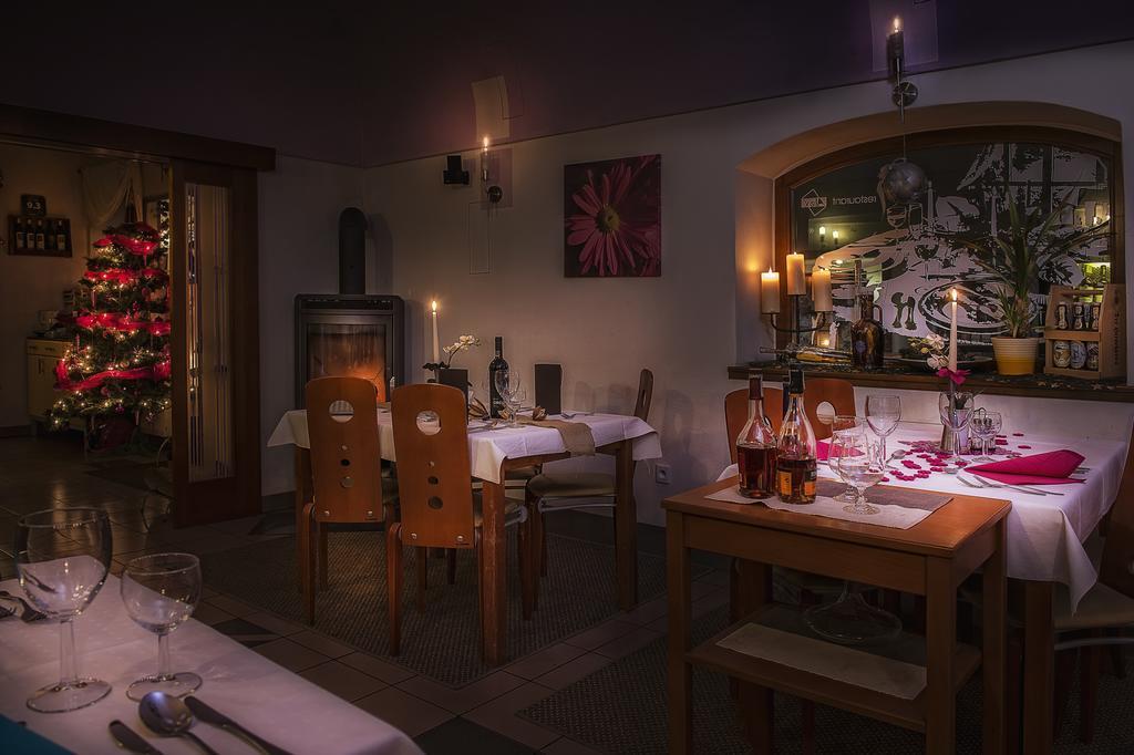 Alex Pension Prešov Esterno foto